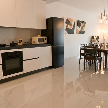 Yatch Marina View - Modern 3 Bdrs M - Happy Msida