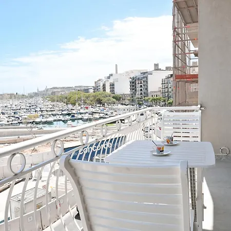 Yatch Marina View - Modern 3 Bdrs M - Happy Lägenhet Msida